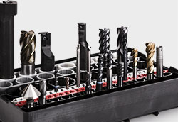 Contenitori per trasporto e riaffilatura Sistemi di stoccaggio e trasporto.